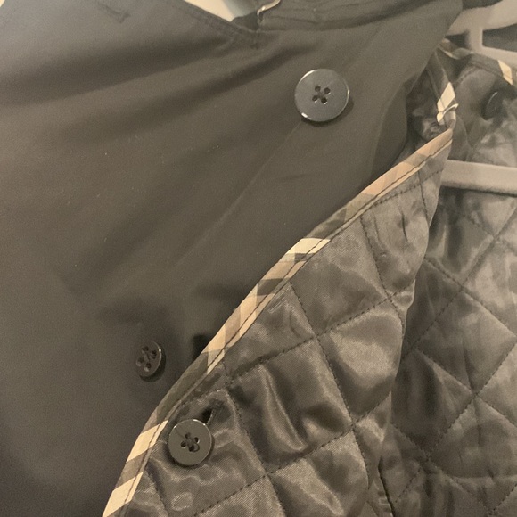 London fog black trench coat with removable quilted liner - Picture 5 of 6